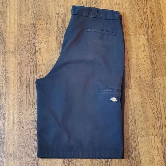 Dickies Mens Sz 38 Loose Fit Multi-Pocket Shorts Black Work Uniform 42283 13” - Picture 1 of 11